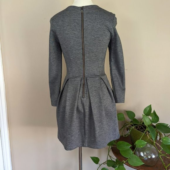Aritzia Talula Gray Dress - Picture 5 of 12